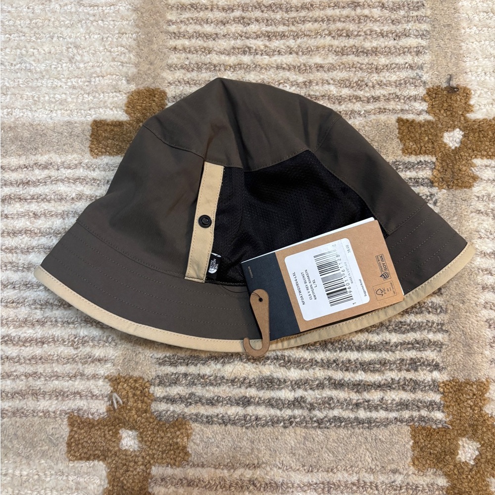THE NORTH FACE Class V Reversible Bucket Hat NWT in new taupe green/khaki stone
